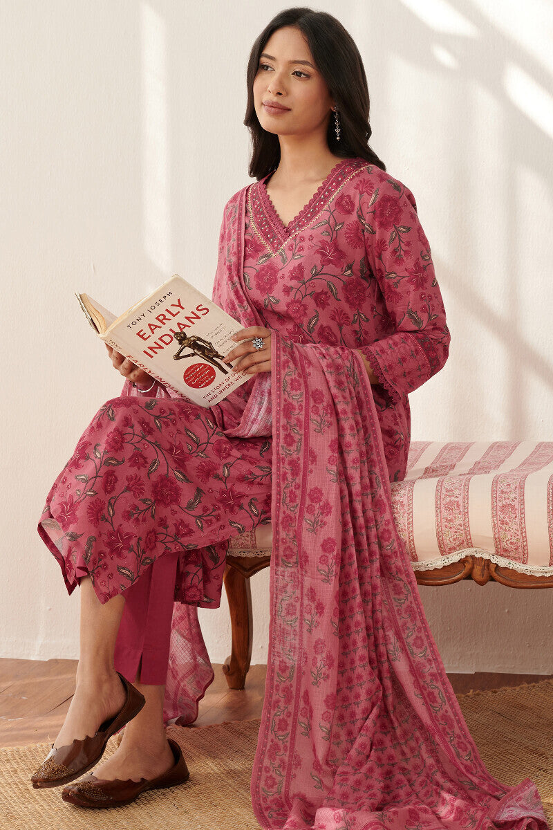 Mahnoor Rehmat Kurta