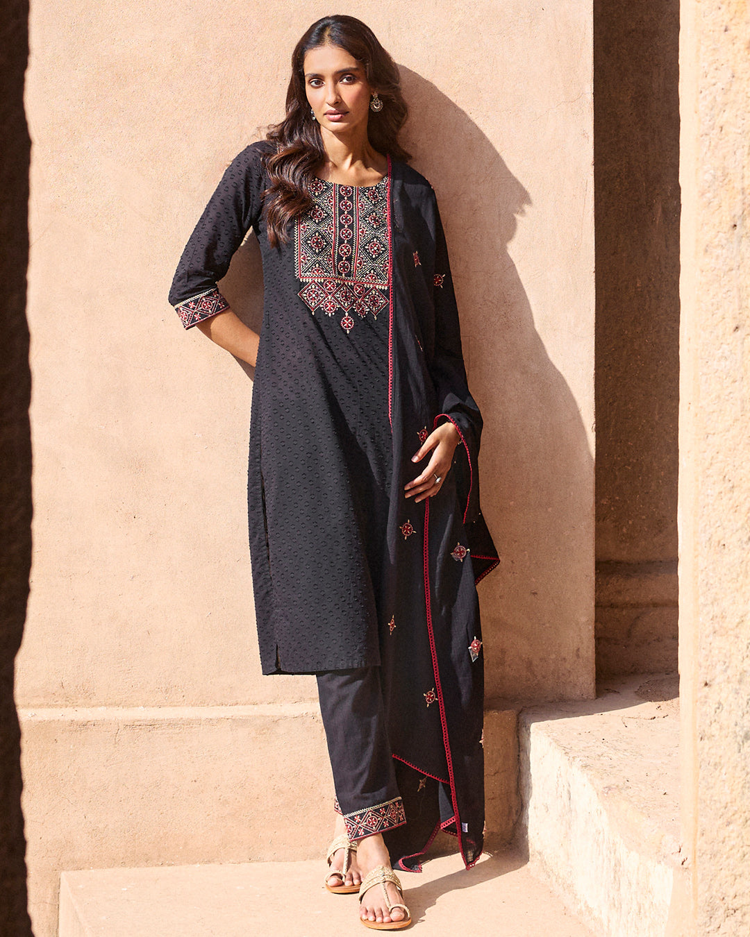 Mehraab Safiya Black Kurta