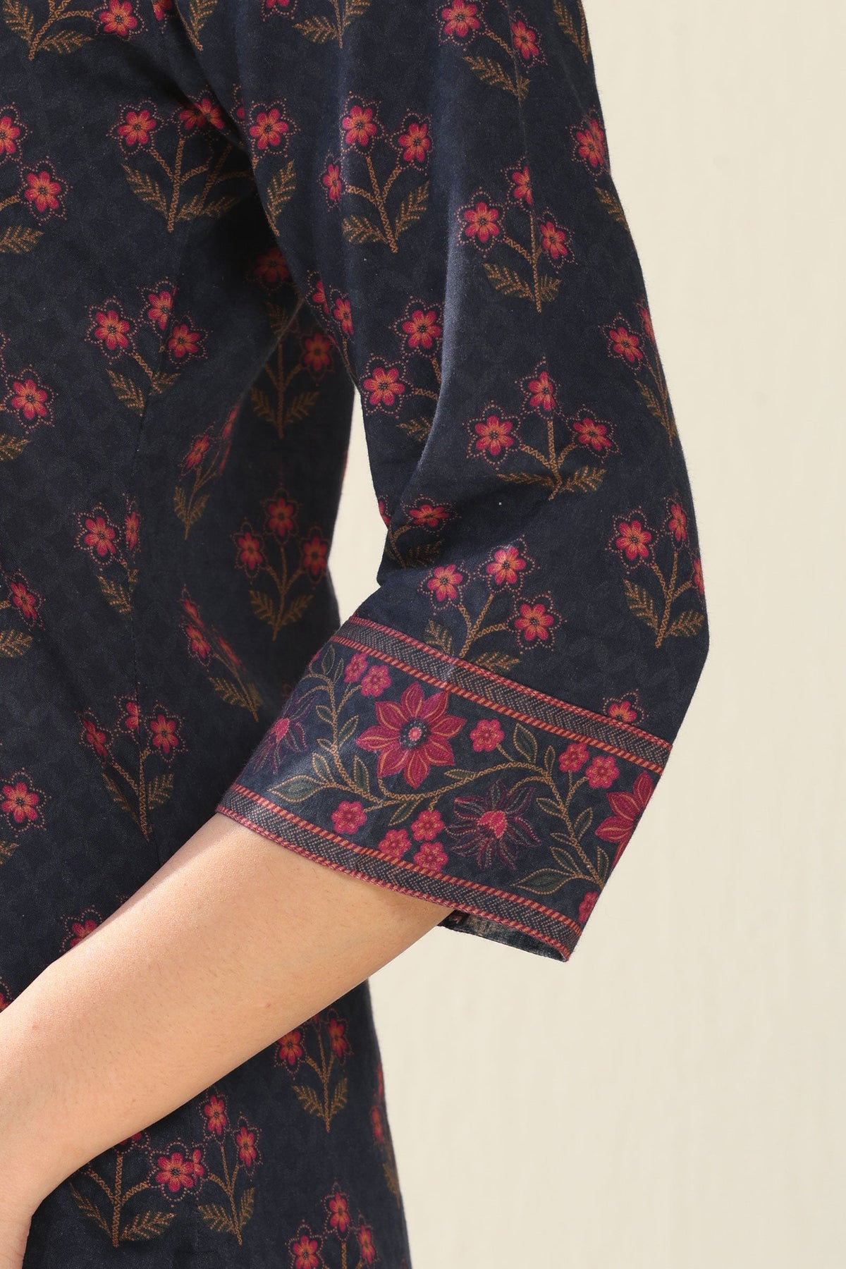 Surplus: Laylah Rumaiza Kurta