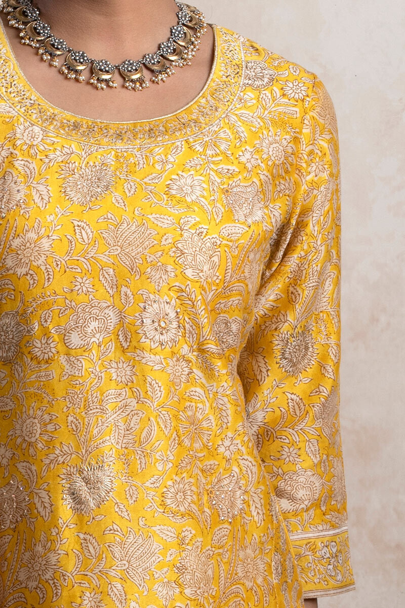 Gul Bano Jiya Chanderi Kurta