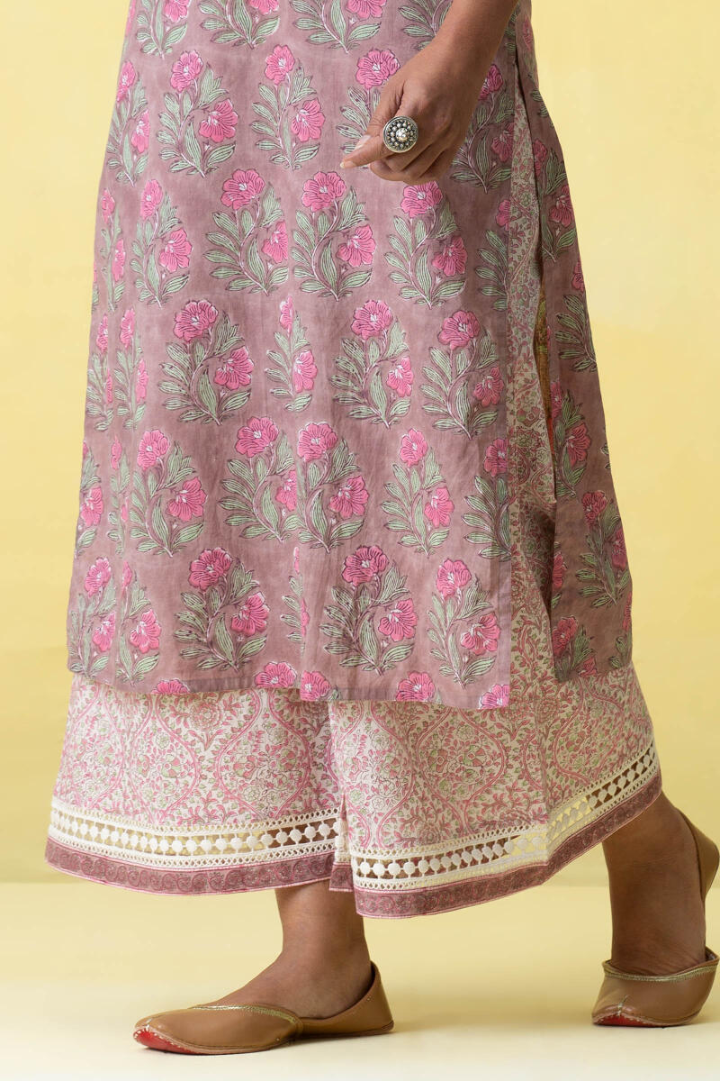 Gulbarg Zeenat Kurta
