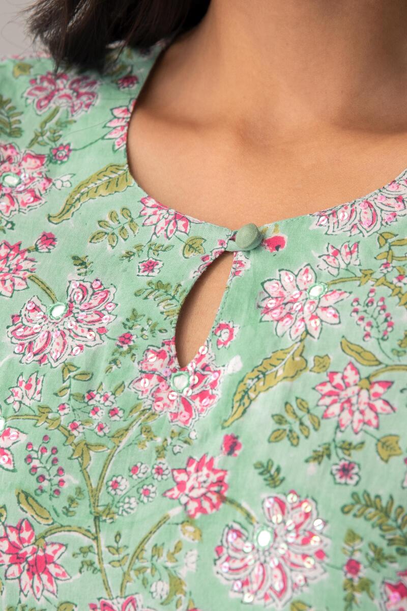 Nasrine Mehar Sanganeri Kurta