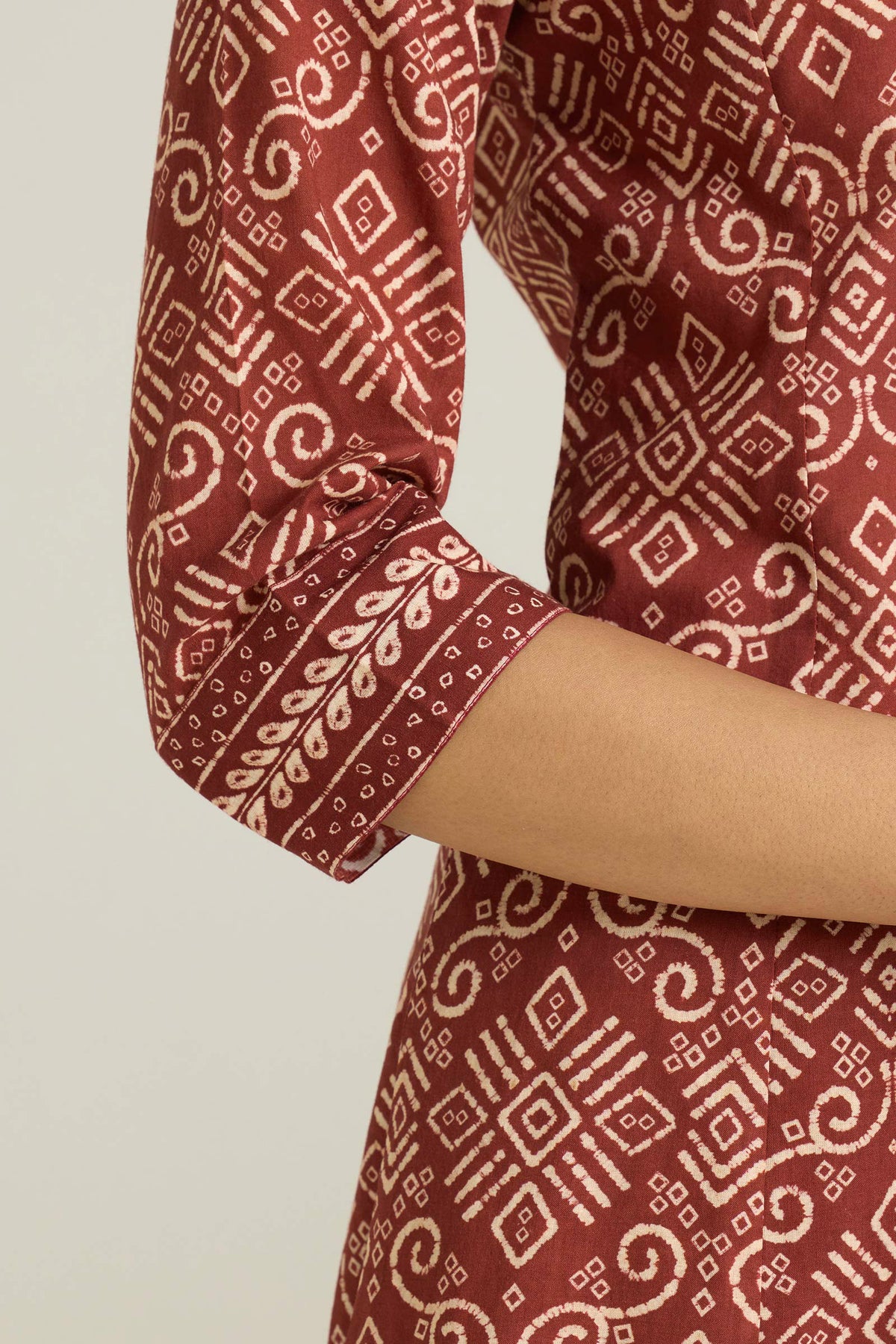 Surplus: Rangrez Jia Kurta