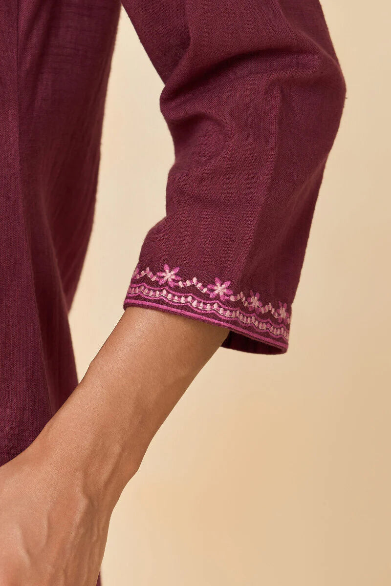 Surplus: Mehraab Farhat Kurta