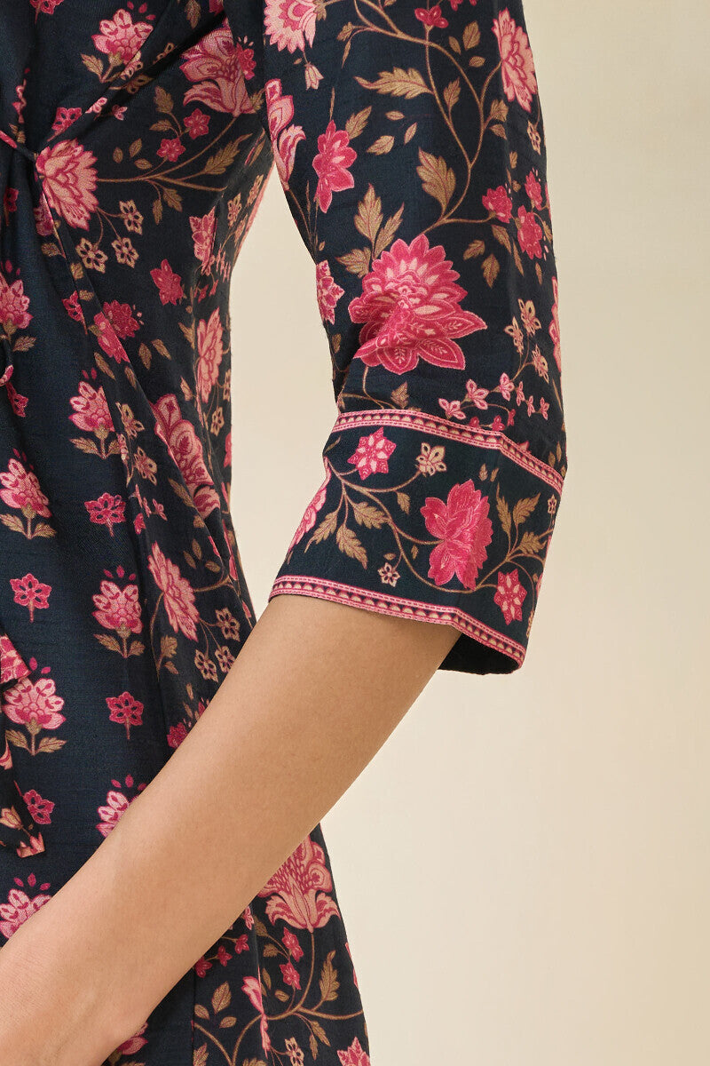 Mehrunissa Aafiya Kurta