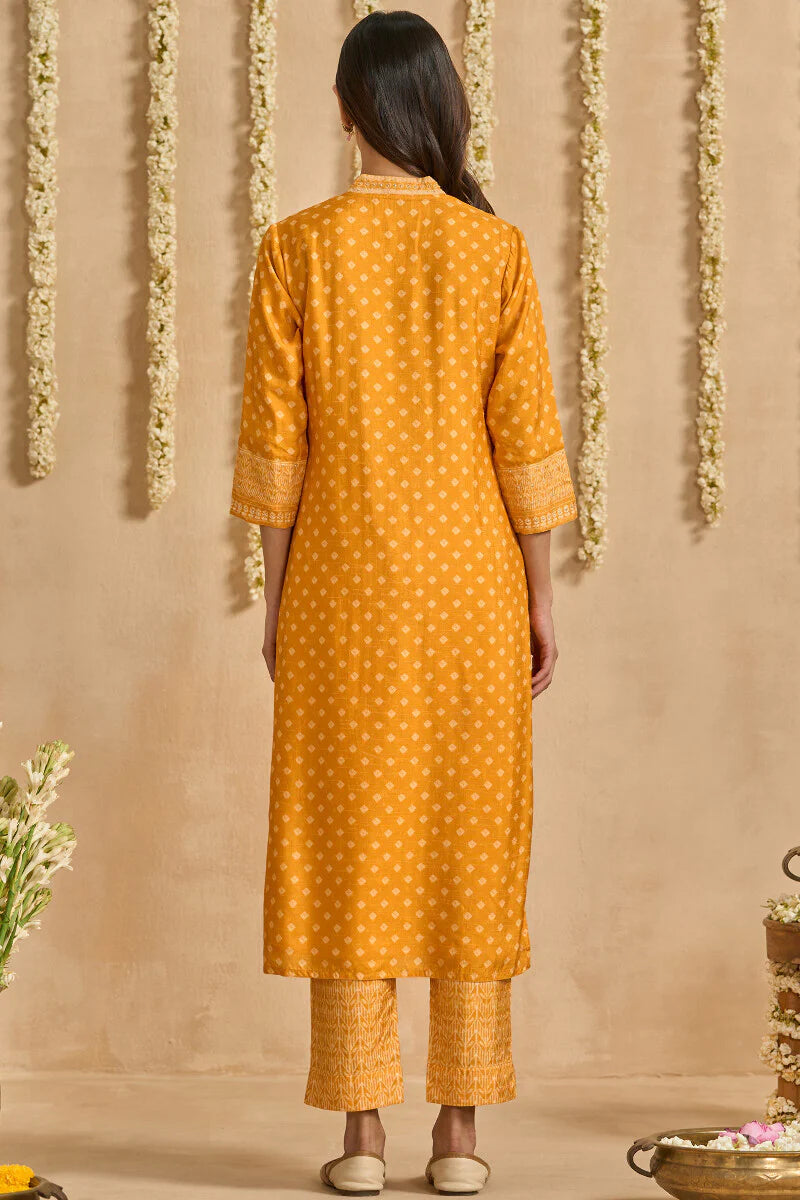 Surplus: Mehrunissa Naureen Kurta