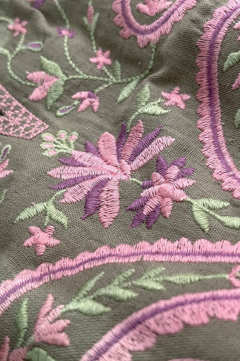 Surplus: Rosheen Sahana Kurta