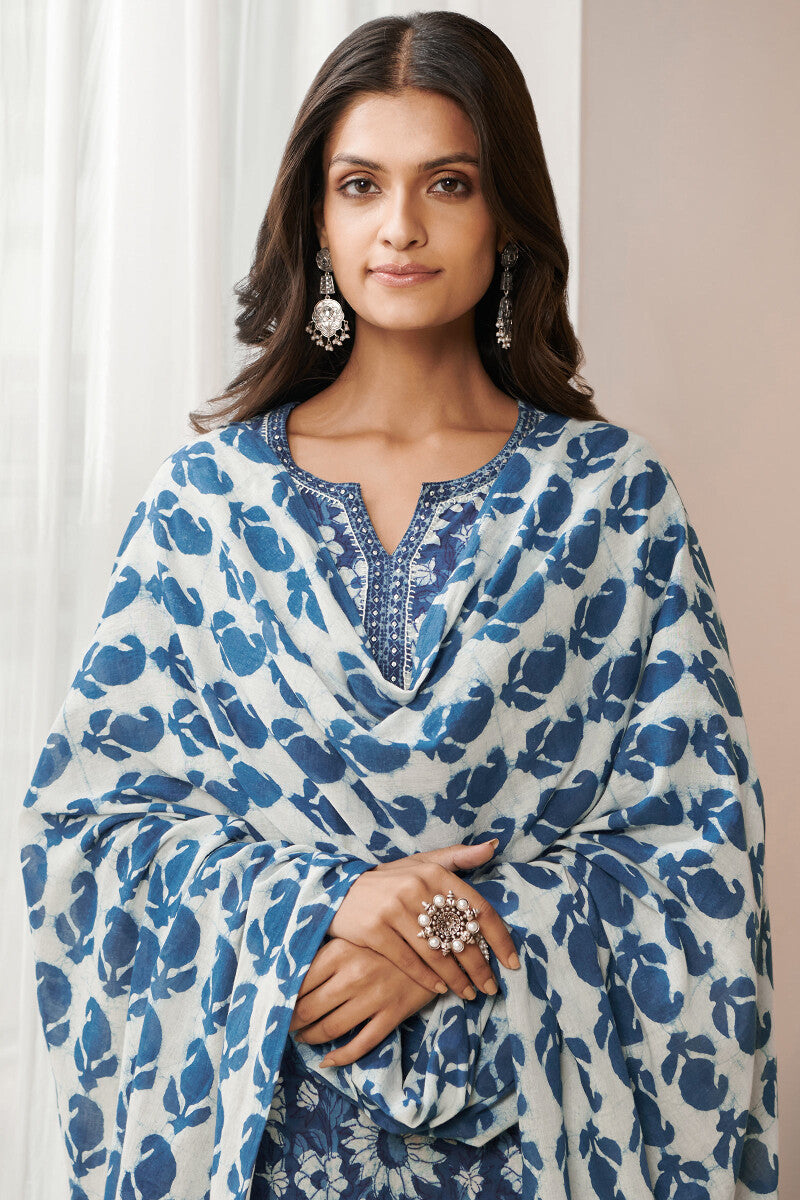 Nurtaj Rehmat Indigo Dupatta