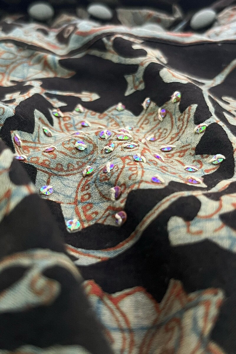 Sehra Zenia Akola Kurta