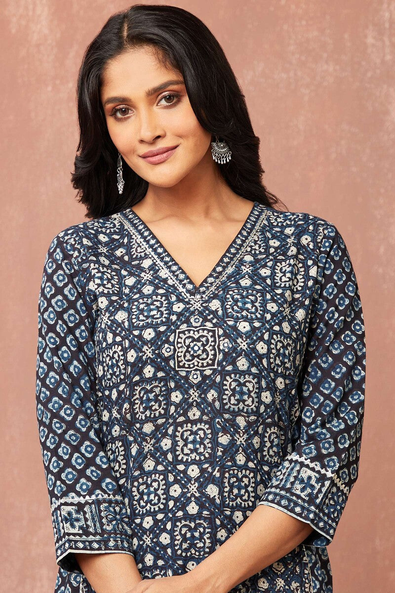 Sehra Saima Bagru Kurta