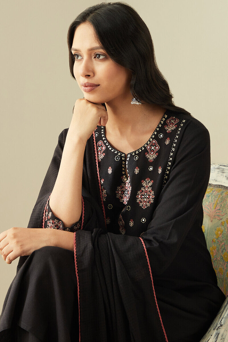 Roza Rumaisa Kurta