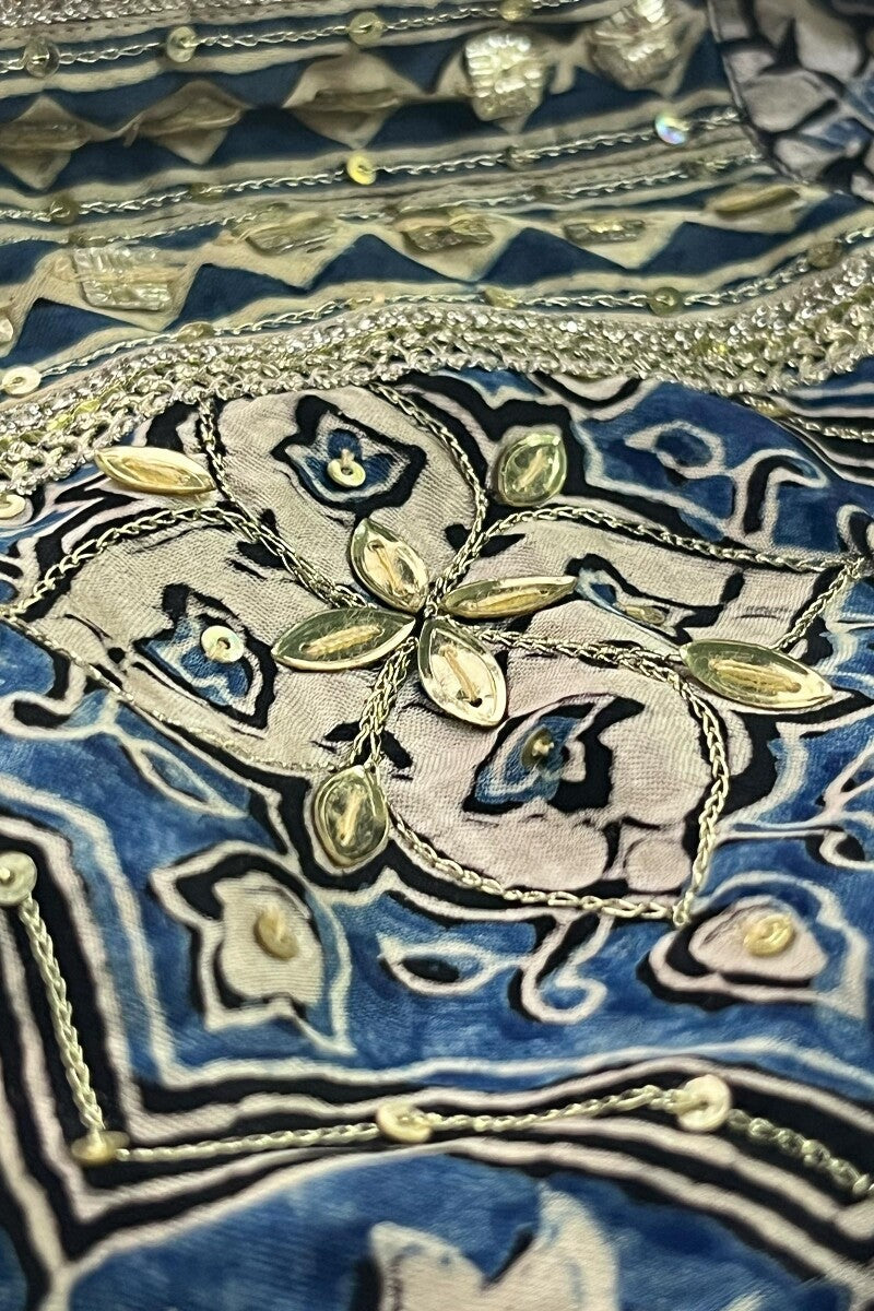 Mehrunissa Seerat Ajrak Kurta