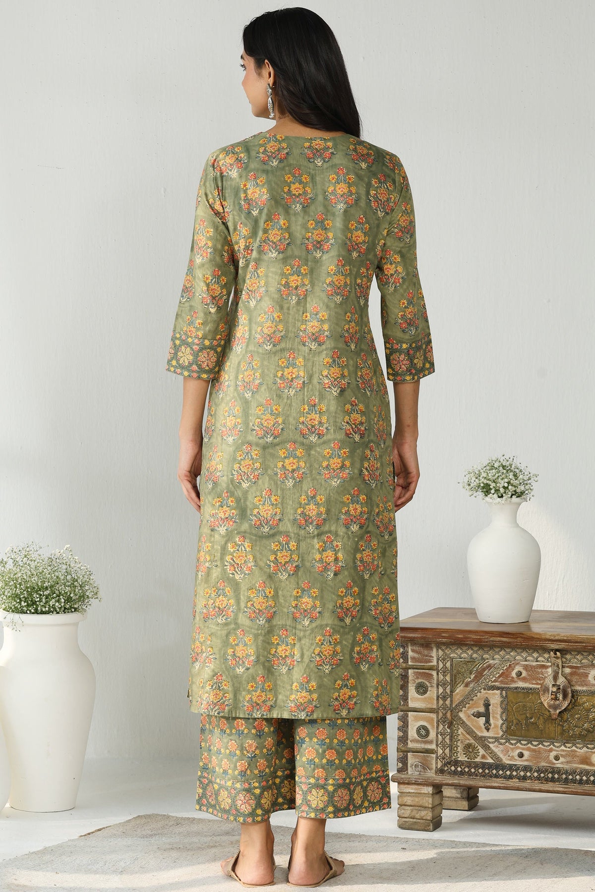 Surplus: Nayanjal Inaya Sanganeri Kurta