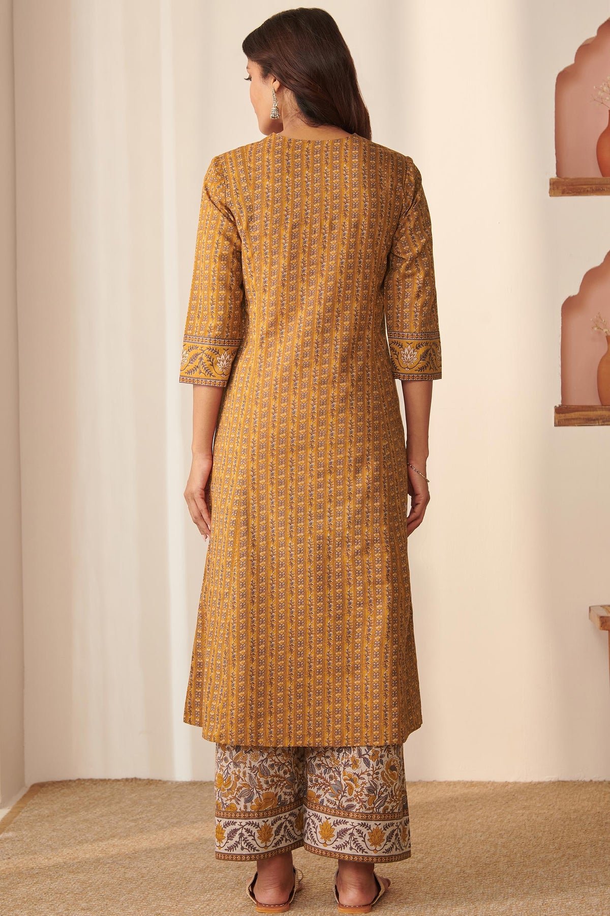 Gauhar Shahida Sanganeri Kurta