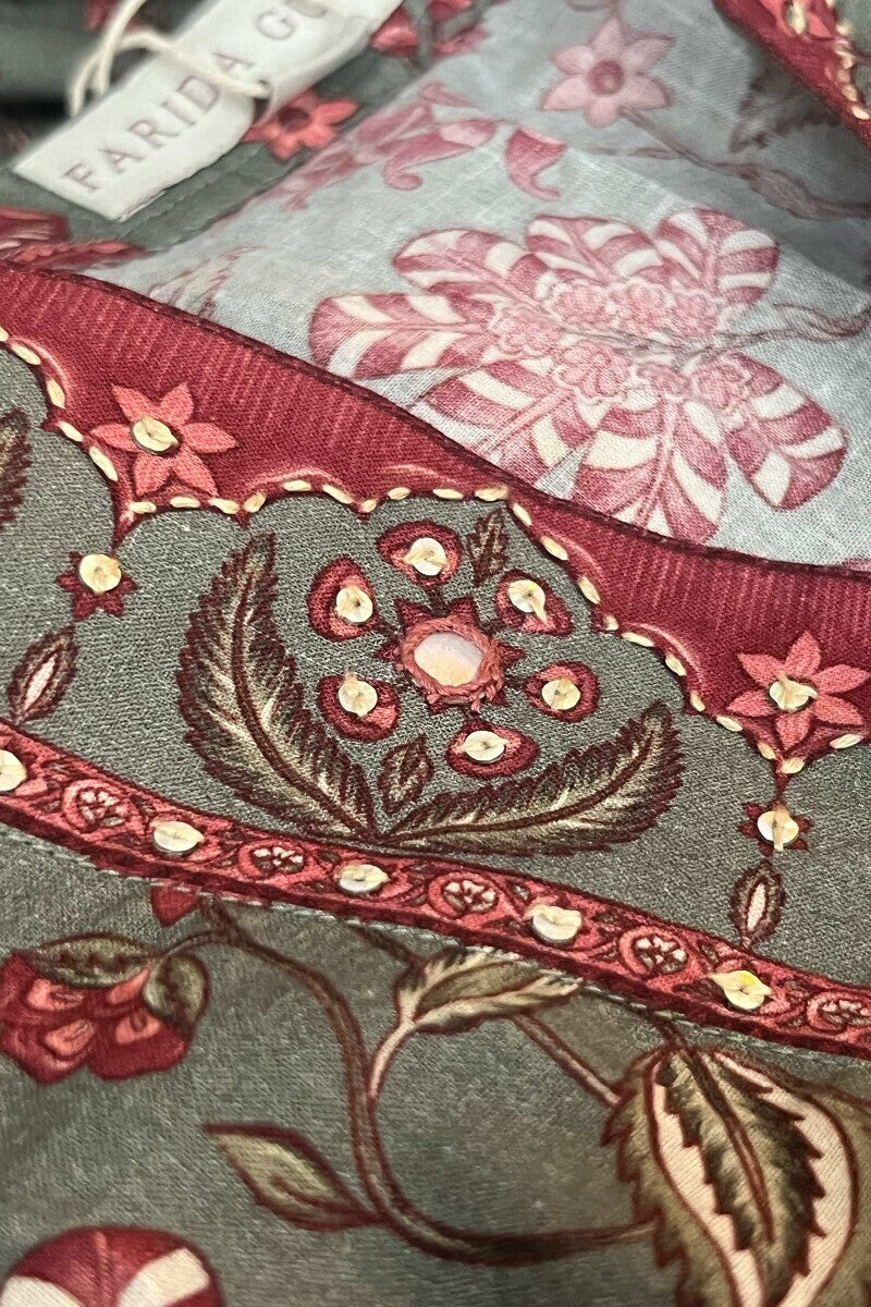 Mahnoor Laila Kurta