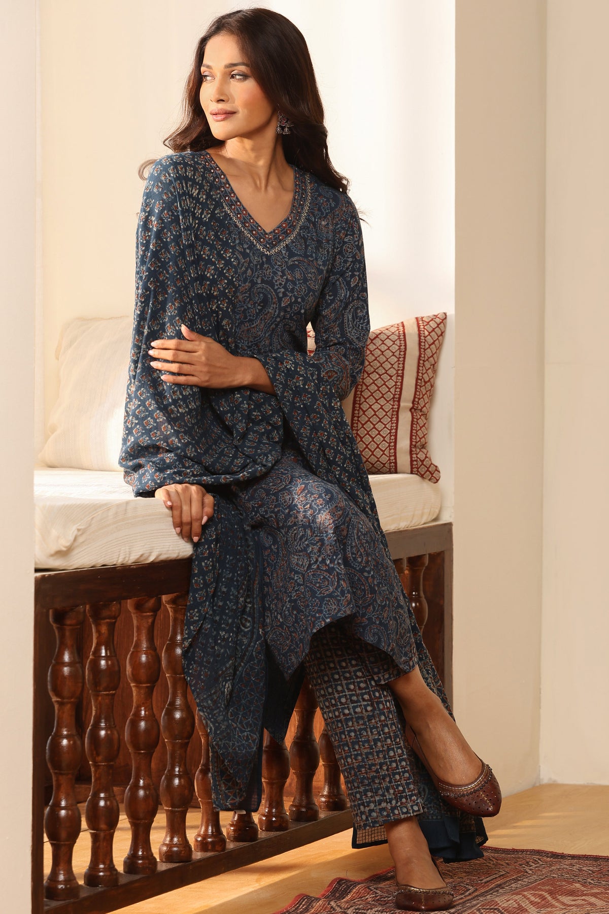 Sehra Seerat Akola Kurta