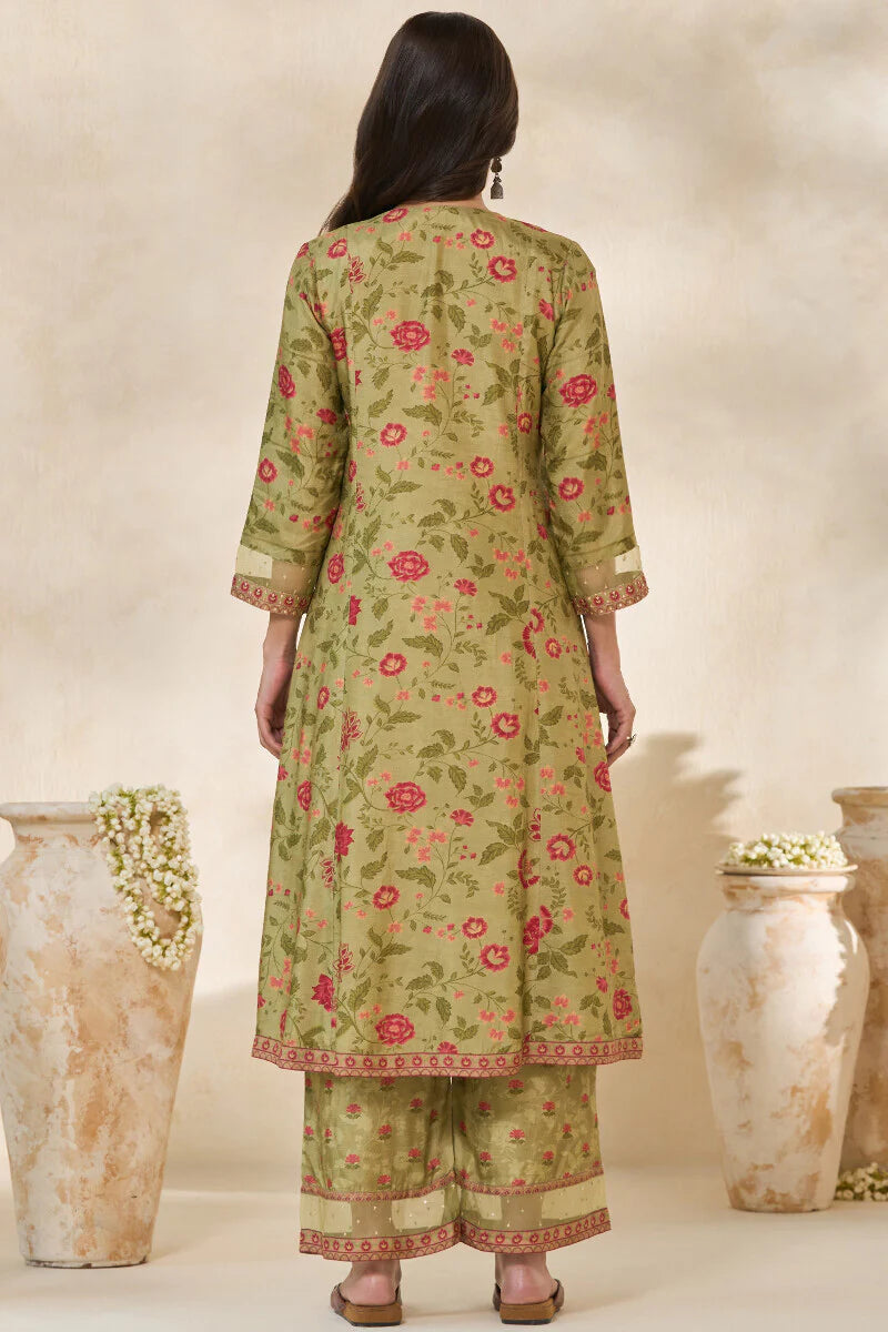 Surplus: Mehrunissa Zehna Kurta