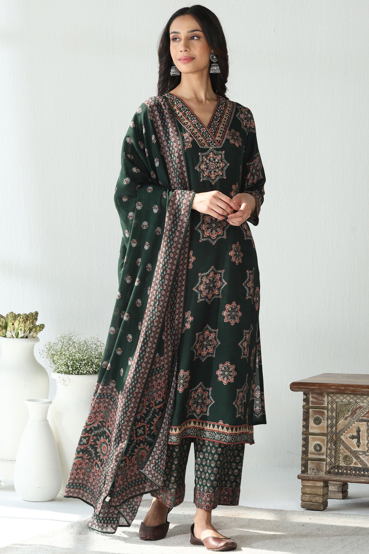 Surplus: Rangrez Mirza Kurta