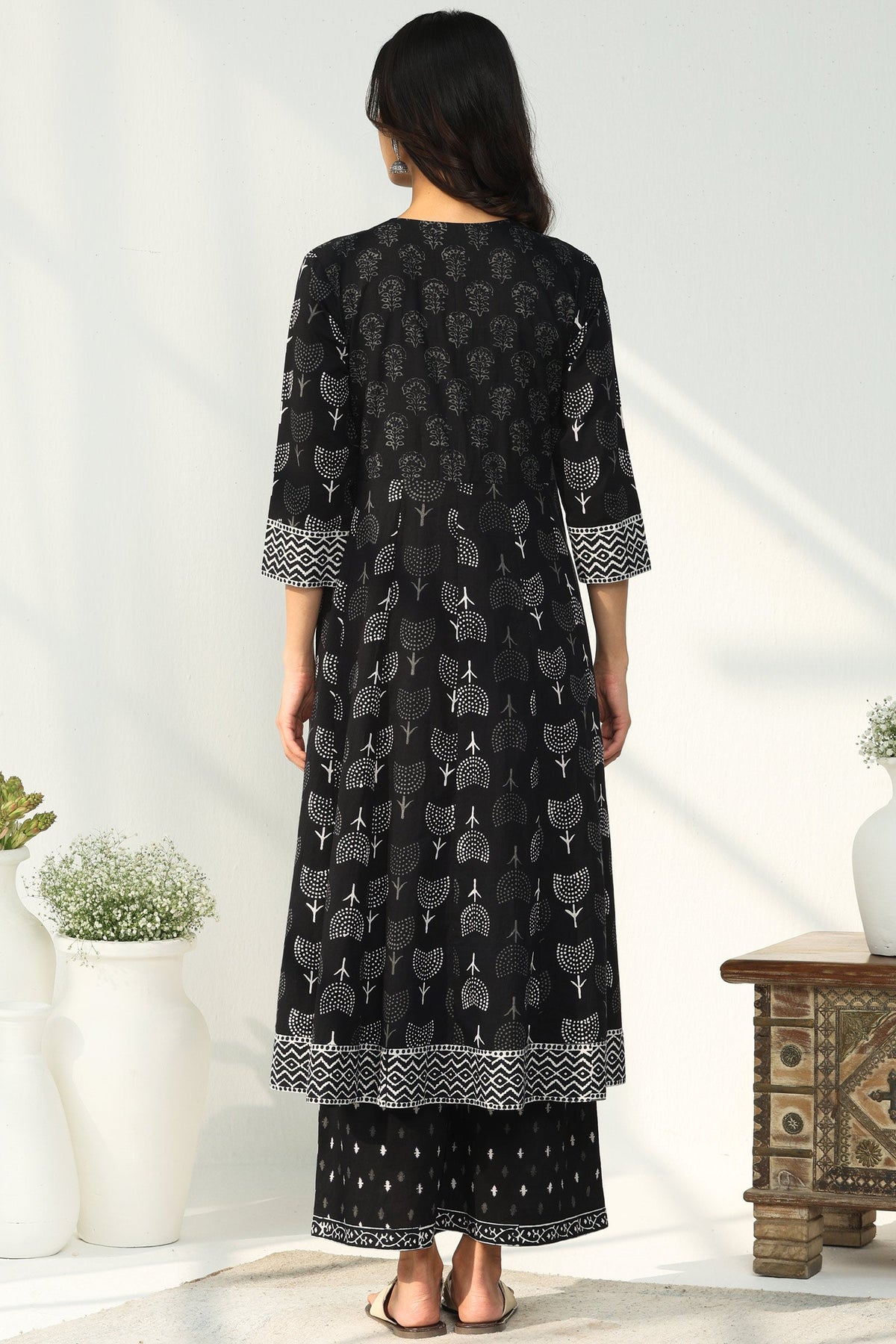 Surplus: Mumtaz Zeenat Sanganeri Kurta