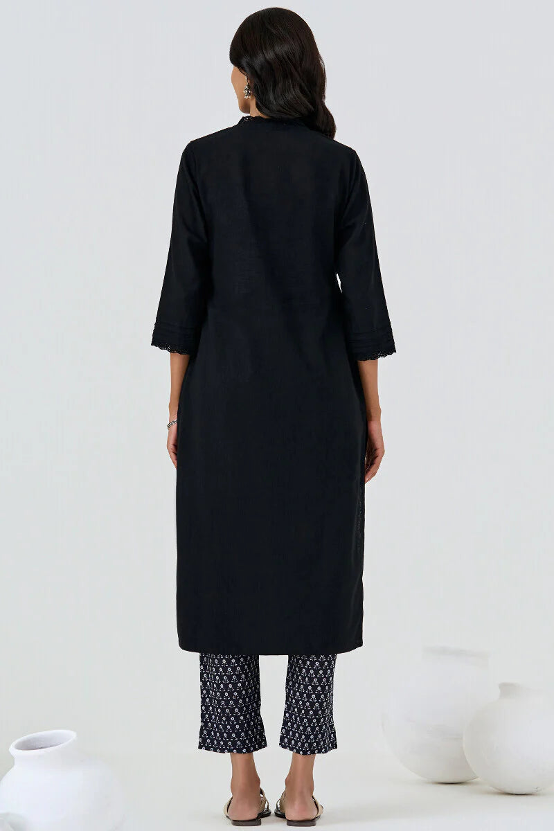 Surplus: Roza Sehreen Black Kurta