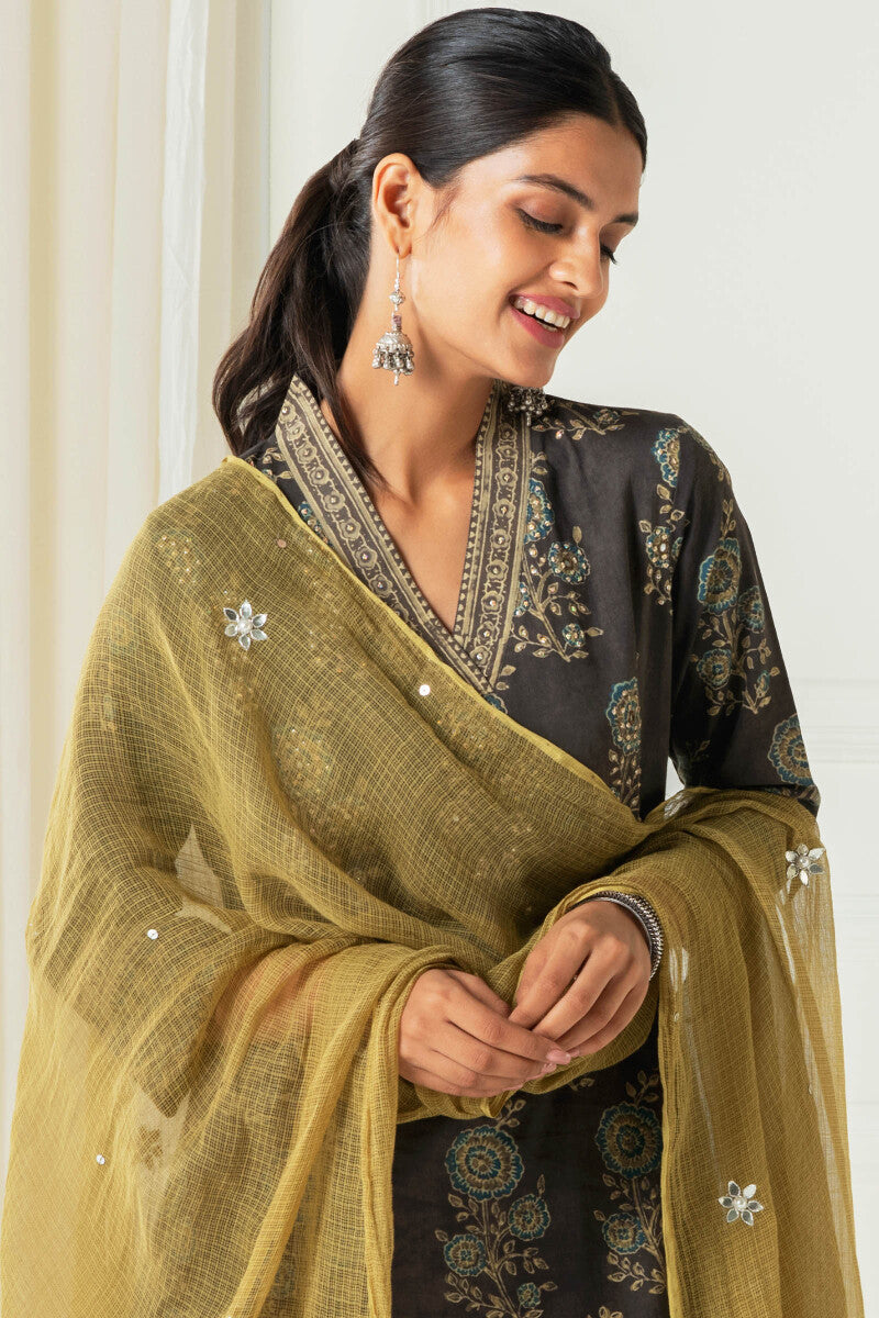Sehra Nadia Kota Dupatta