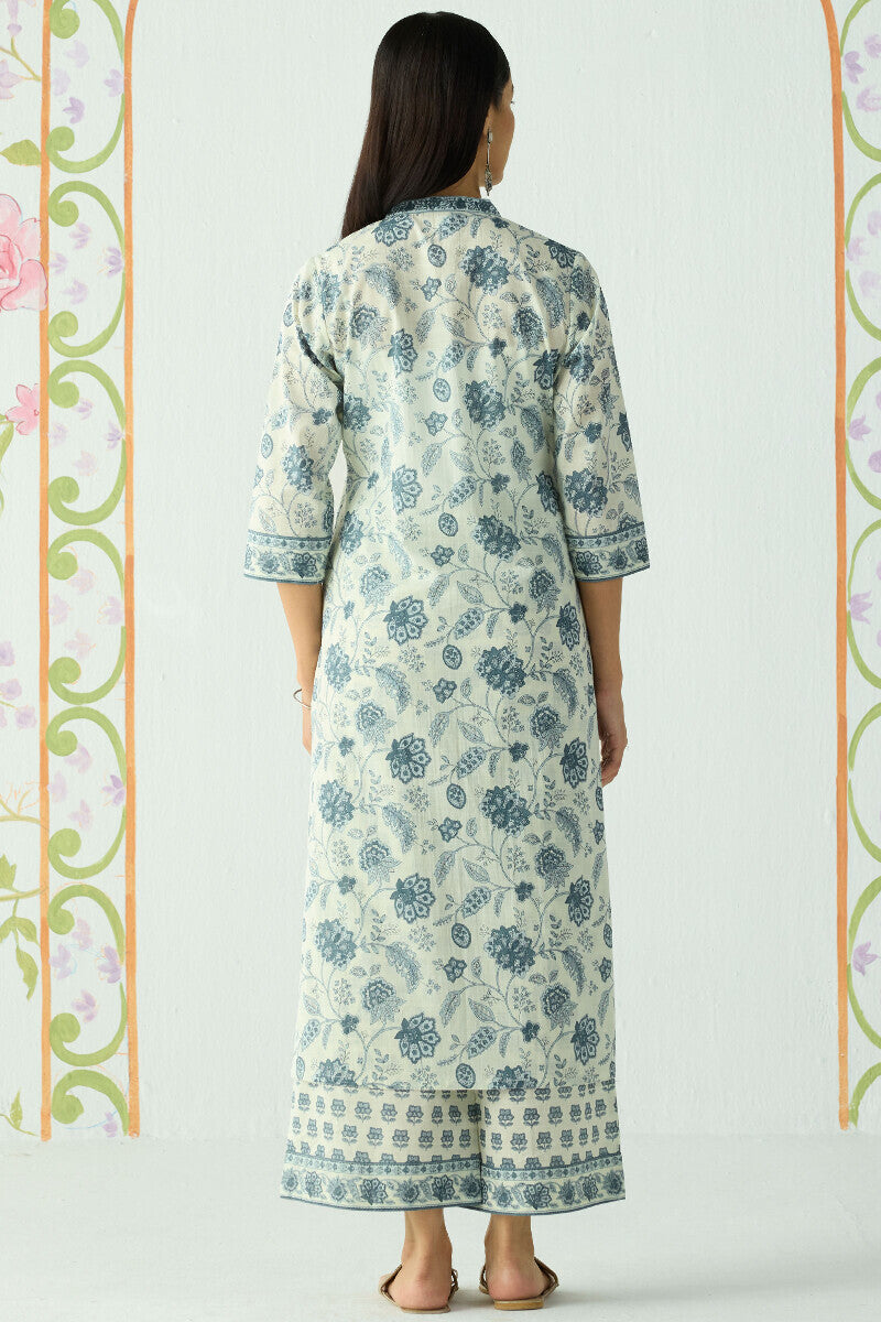 Neelofar Rumaisa Kurta