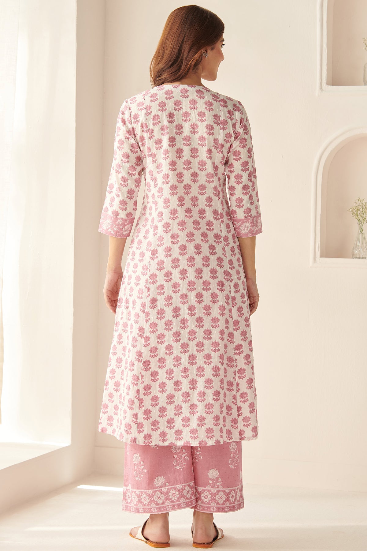 Gulbarg Anya Sanganeri Kurta