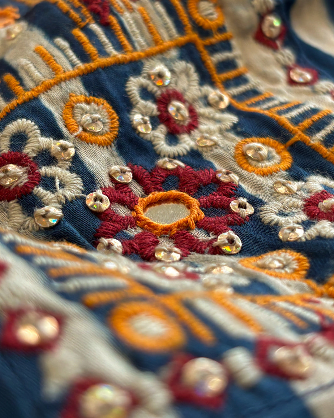 Roshanara Sehr Dabu Kurta