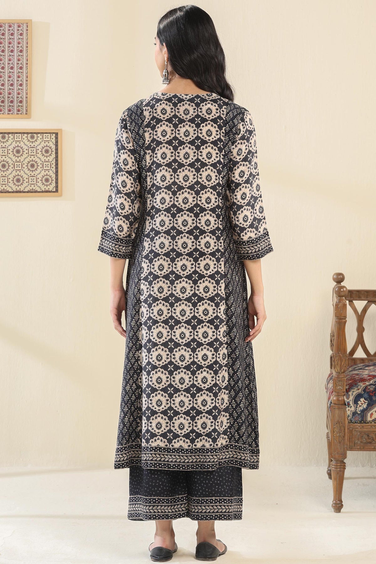 Surplus: Rangrez Sehreen Kurta