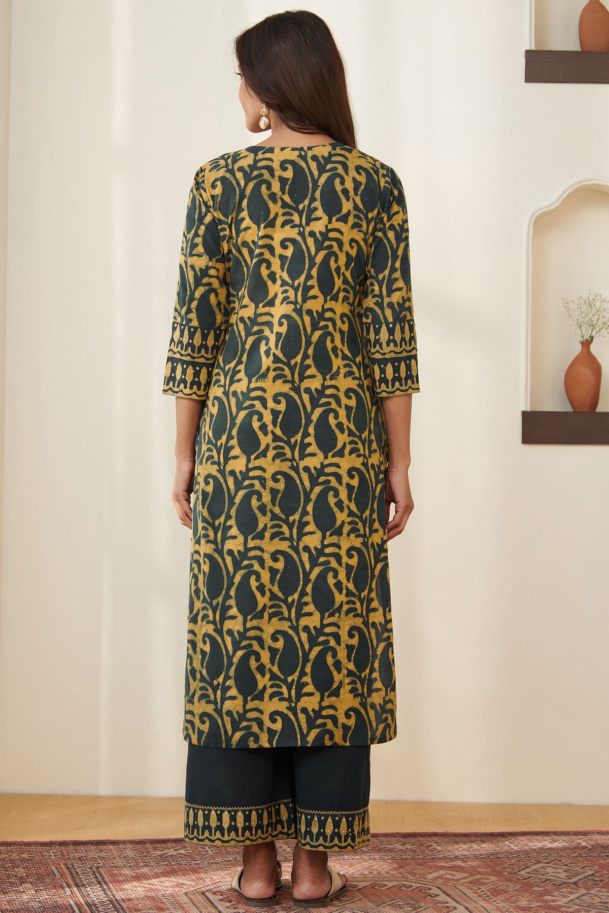 Sehra Zaira Kurta
