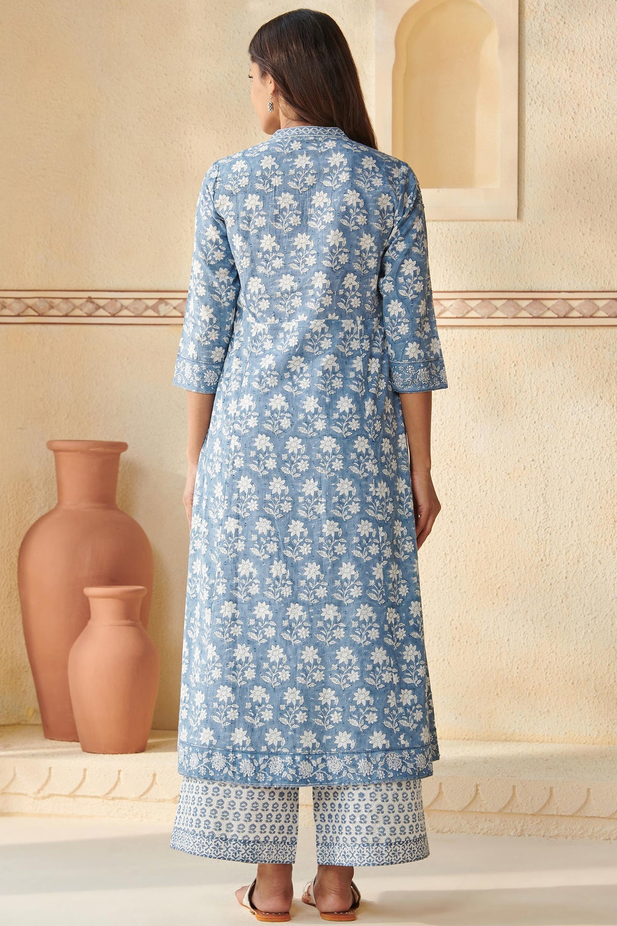 Neelofar Sahiba Sanganeri Kurta