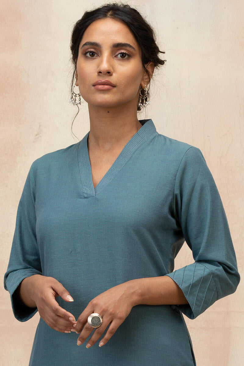 Naadirah Jia Handloom Kurta