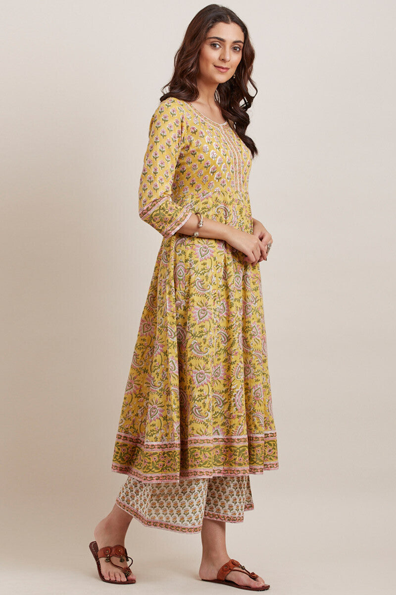 Gauhar Jiya Kurta