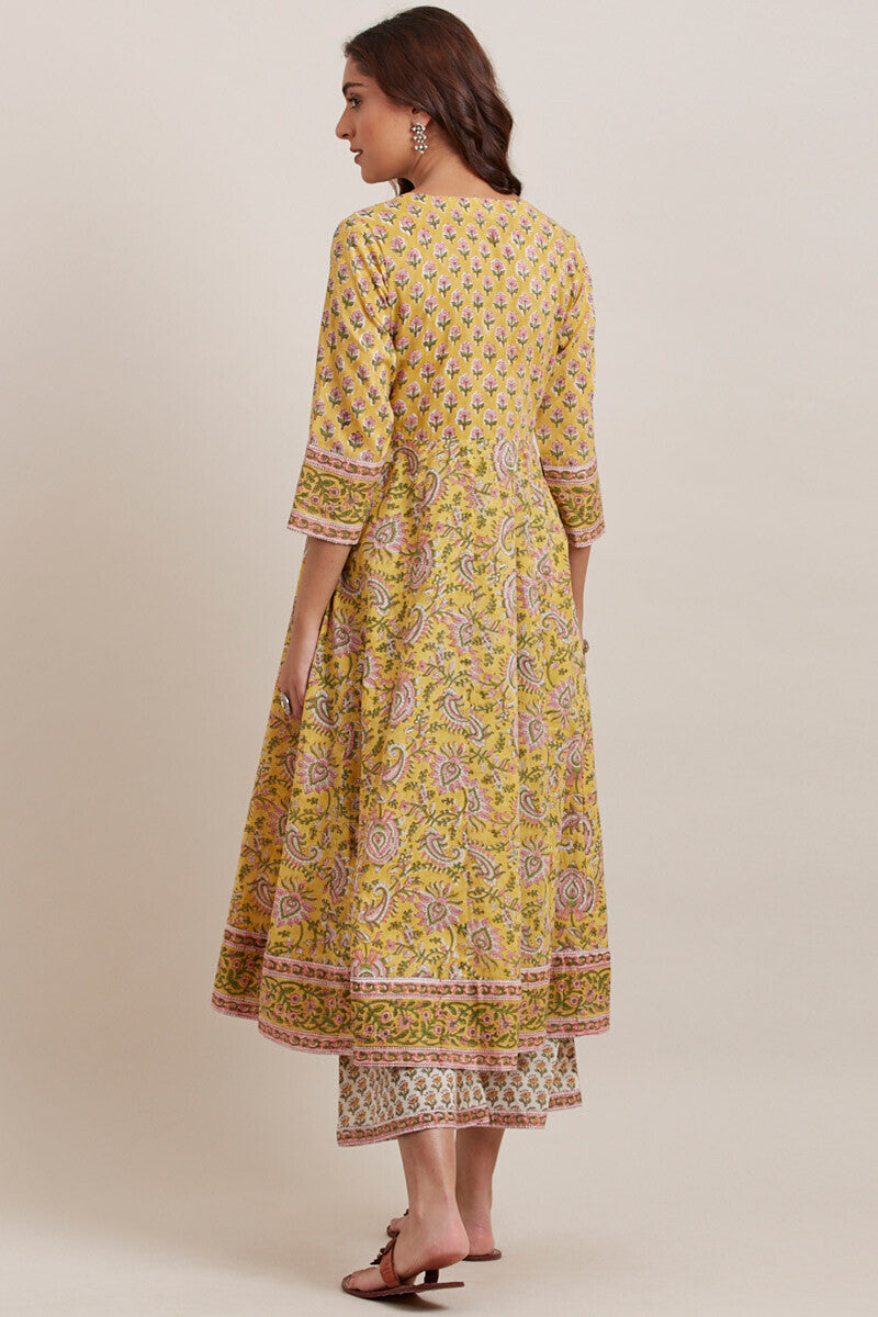 Gauhar Jiya Kurta