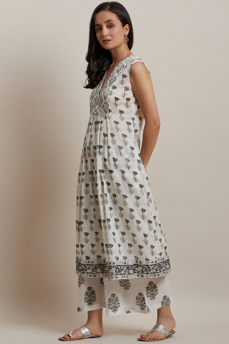 Mumtaz Zoya Kurta