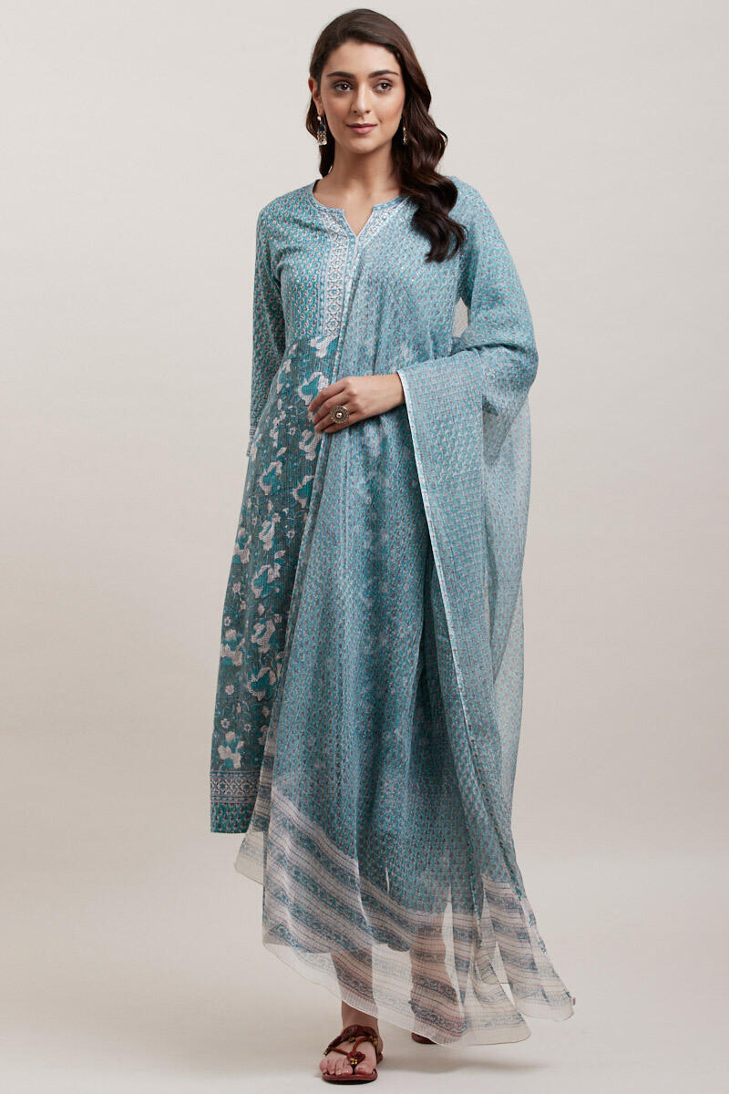 Nausheen Faraz Kurta