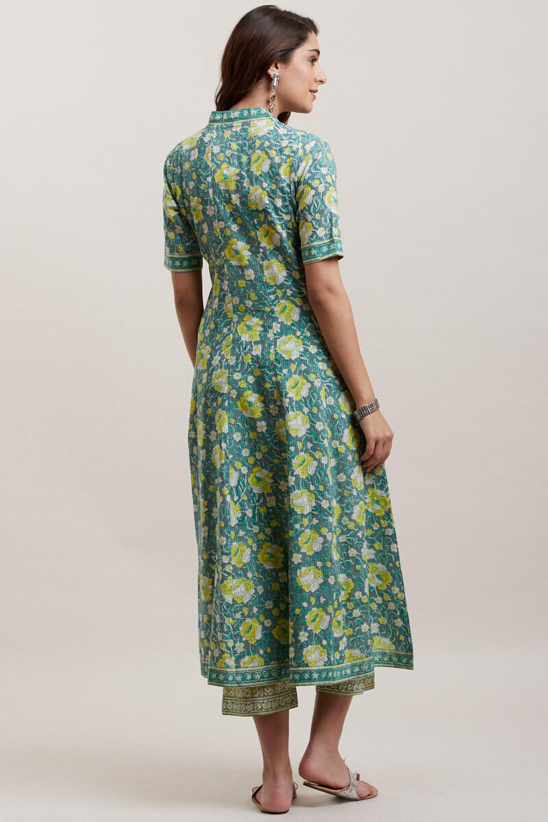 Nausheen Sania Kurta