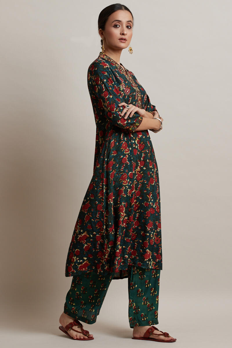 Nur Zeenat Shantung Kurta