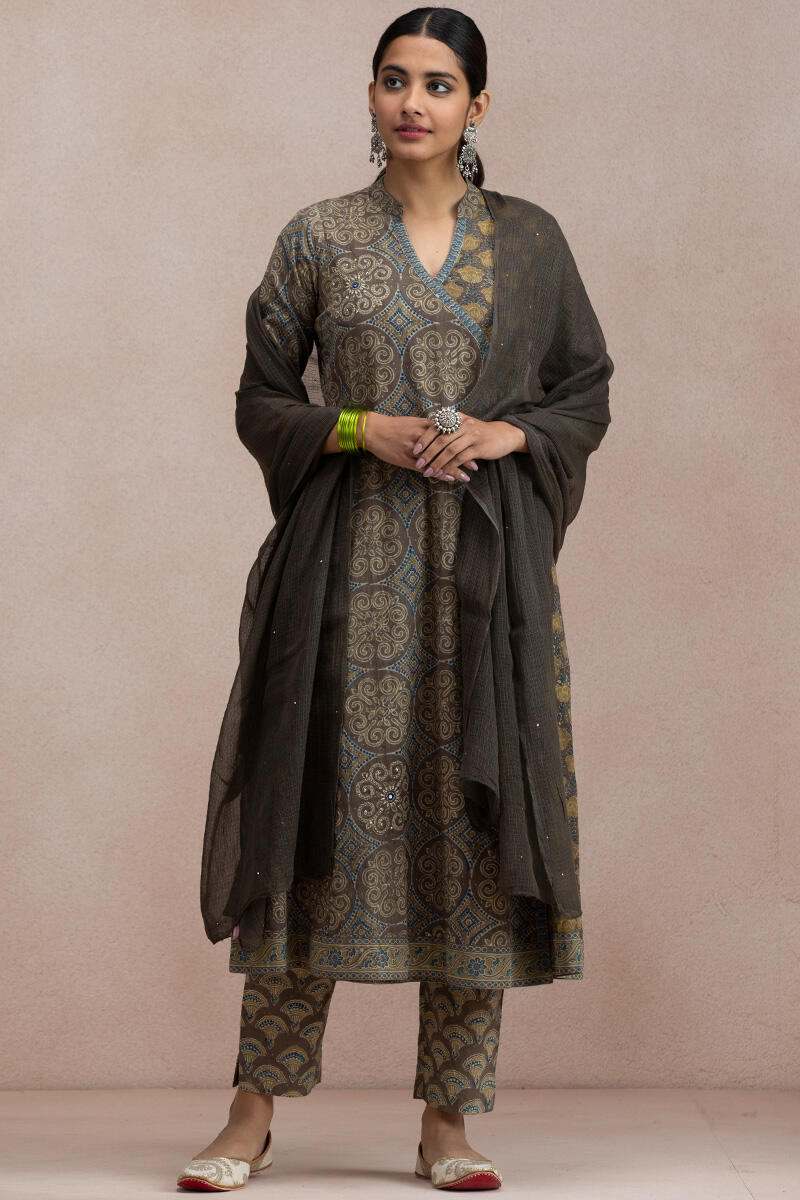 Rehnuma Kiara Ajrak Narrow Pants