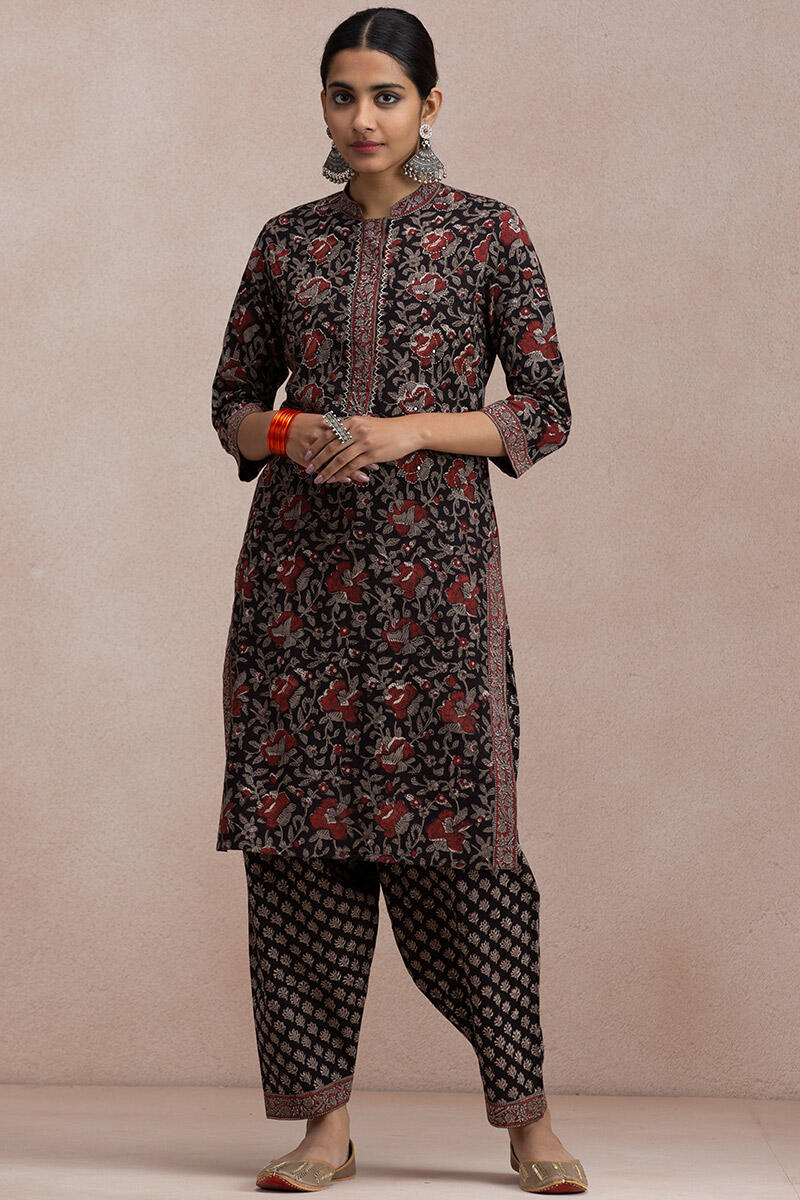 Rehnuma Zoya Kurta