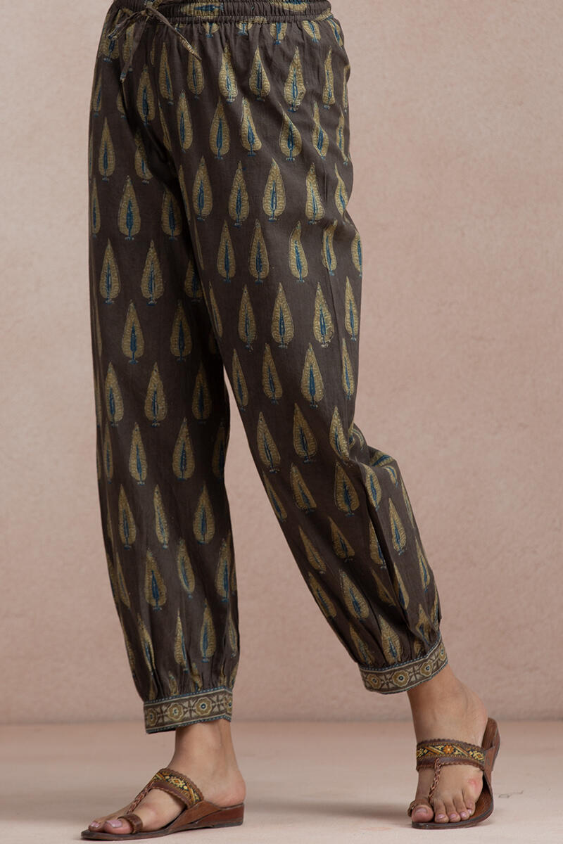 Rehnuma Farah Izhaar Pants