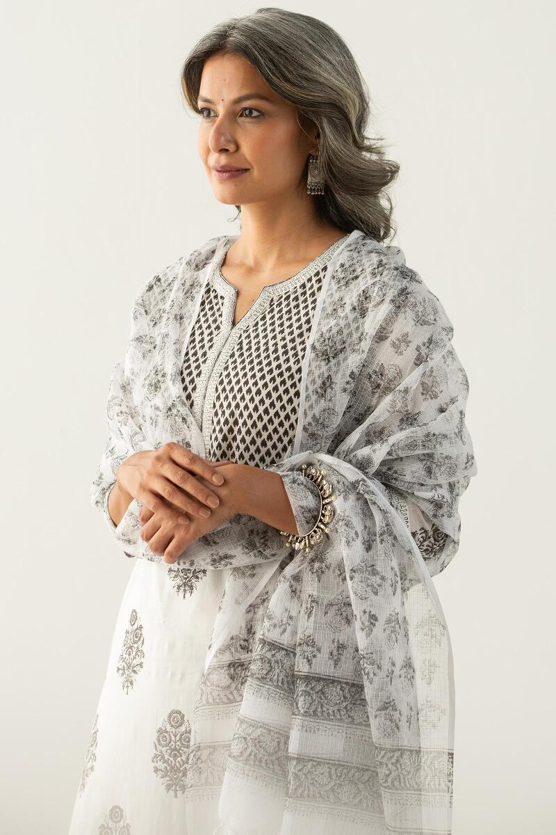 Mumtaz Zarina Kota Dupatta