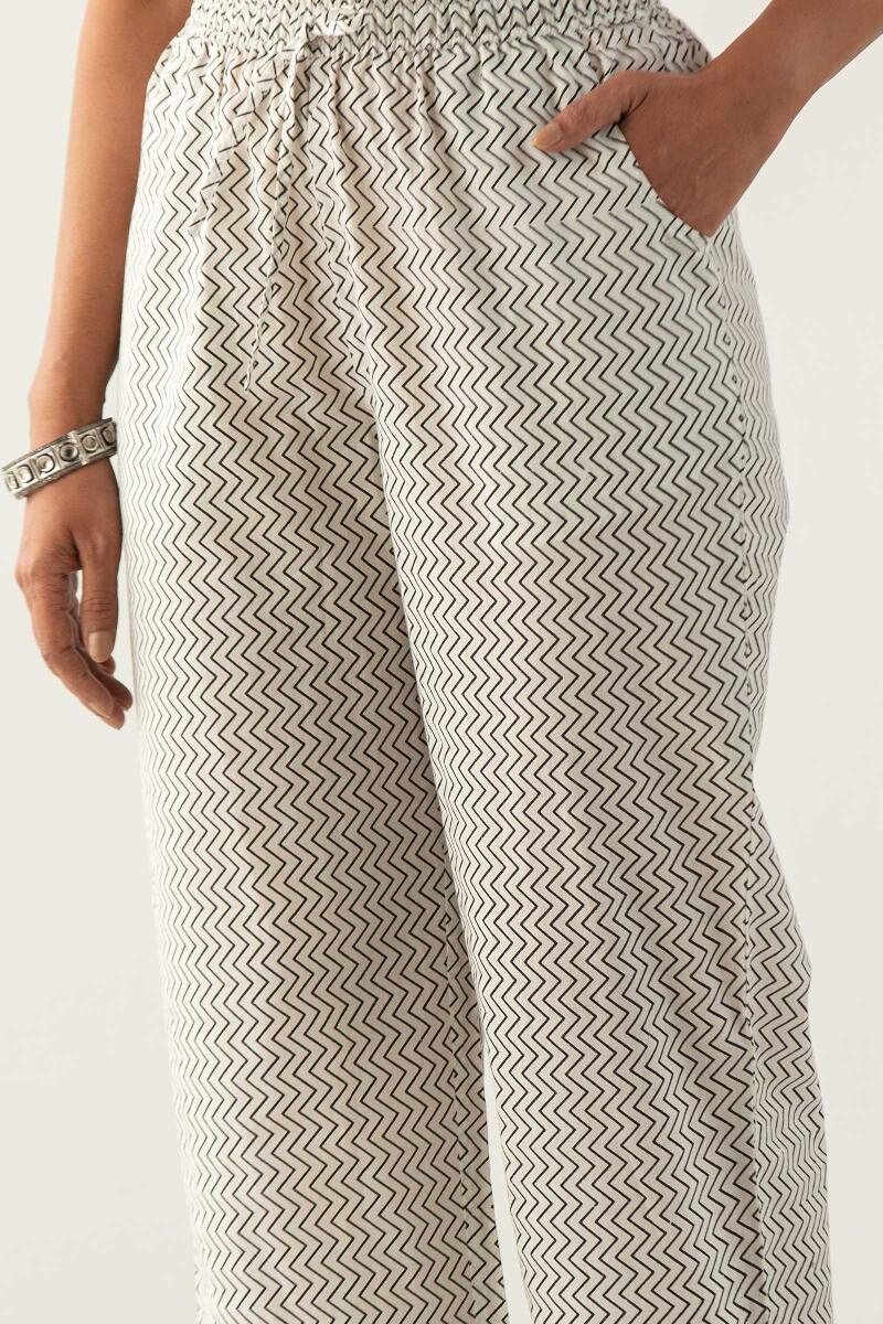White Printed Straight Farsi