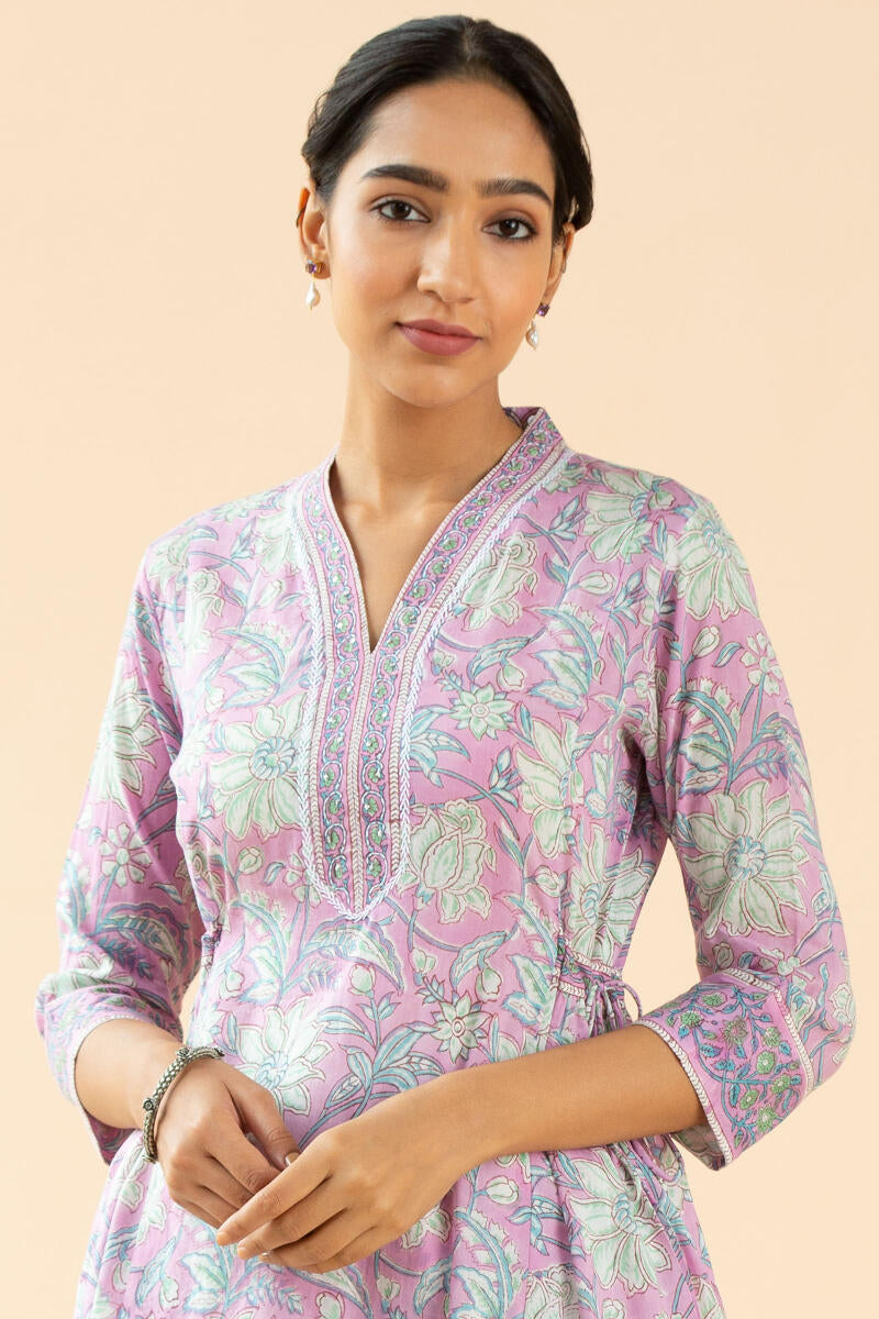 Roz Meher Nahiza Kurta