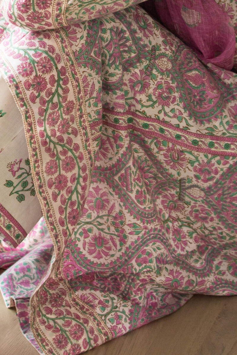 Roz Meher Farhin Kurta
