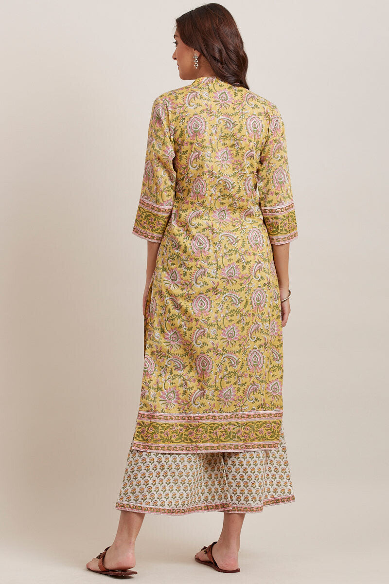 Gauhar Naira Kurta