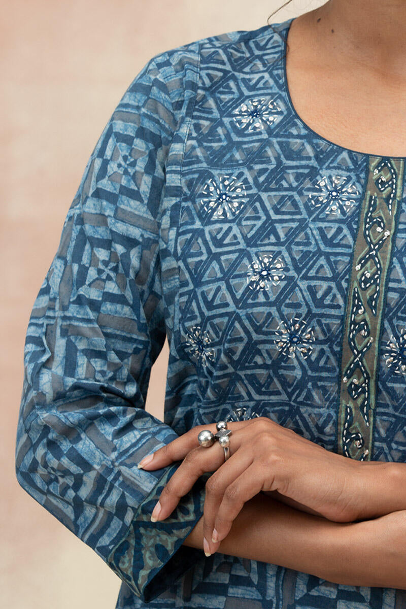 Rehnuma Zara Kurta