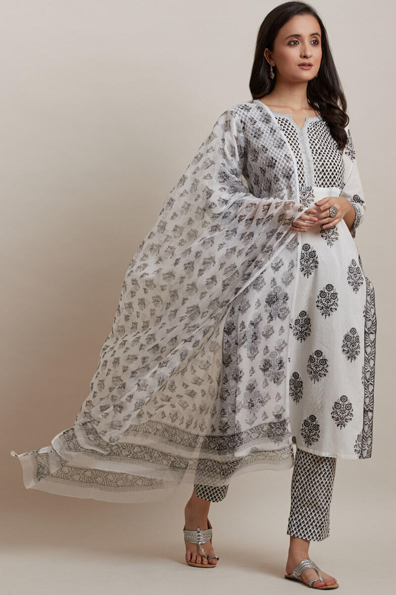 Mumtaz Zoya Kota Dupatta