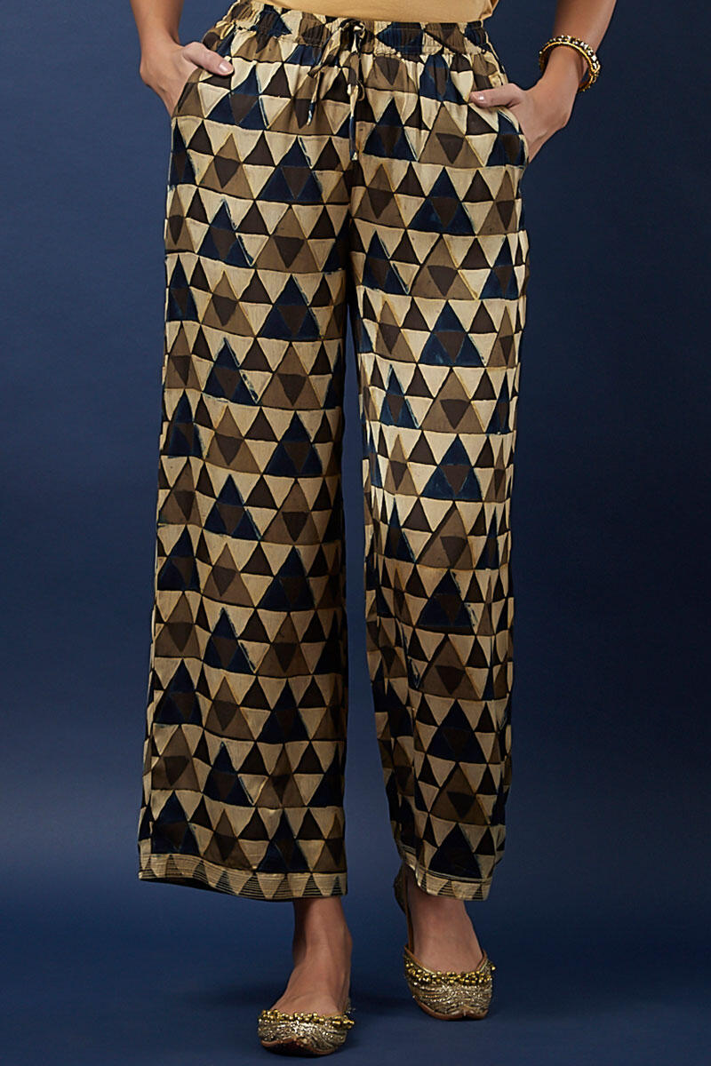 Ajrak silk