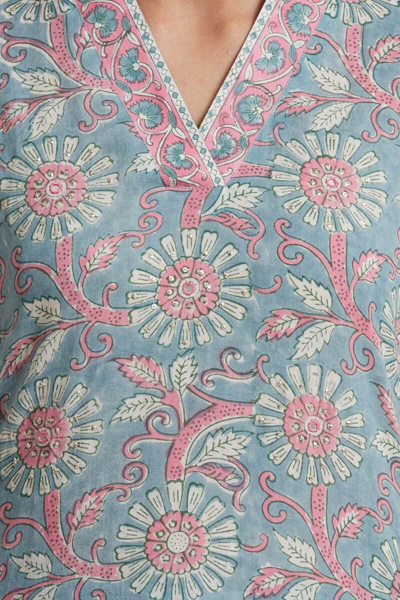 Nausheen Feriha Kurta